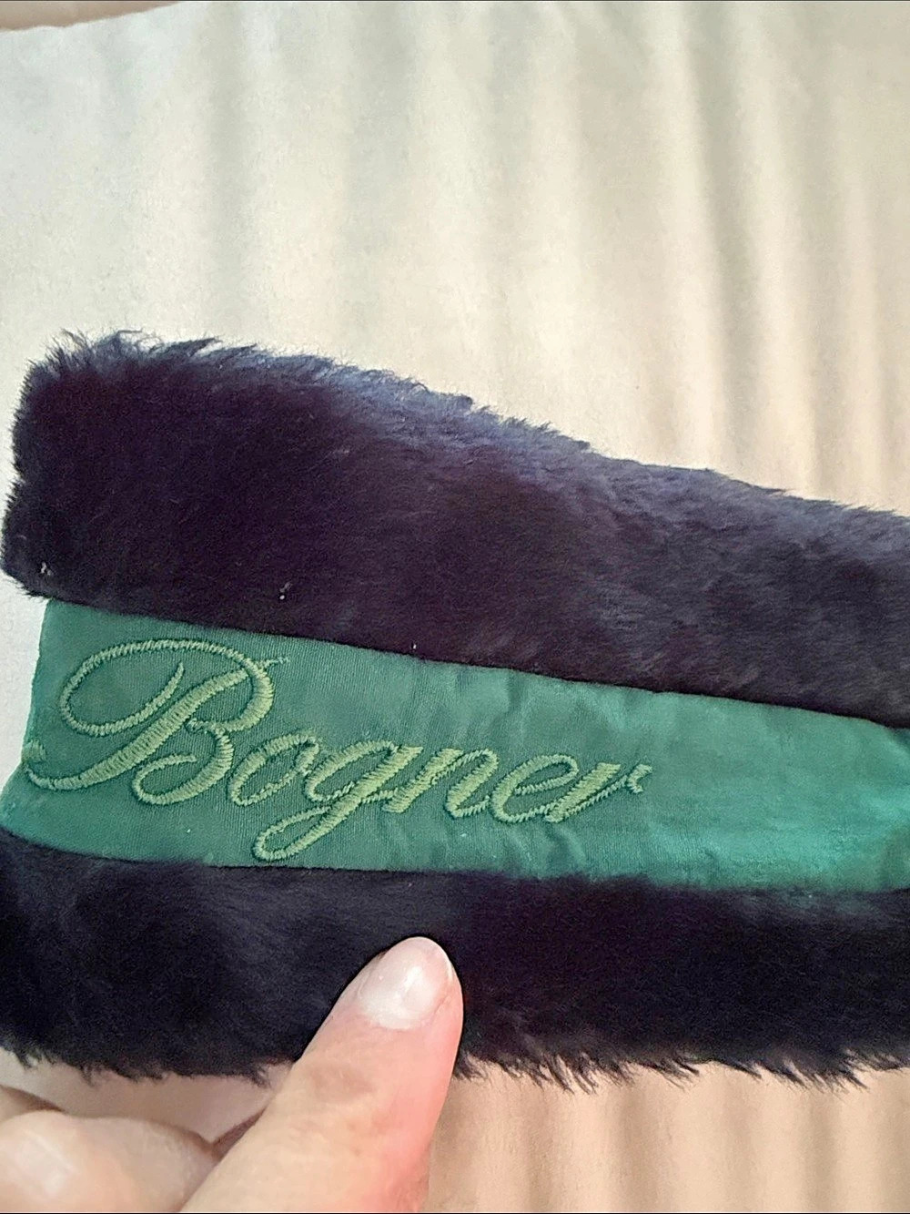 Bogner Fleece Trim Hat in Black & Green Like New
